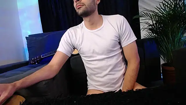 Snapshot of xxxvandersexxx chatting on March 12, 10:39 pm xxxvandersexxx online show from March 12, 10:39 pm