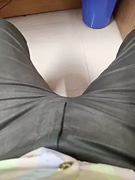 adicma123 online show from October 22, 7:08 am