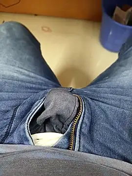 adicma123 online show from November 1, 10:50 am