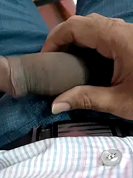 adicma123 online show from November 10, 9:30 am