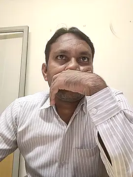 Snapshot of adicma123 chatting on July 29, 3:37 am adicma123 online show from July 29, 3:37 am