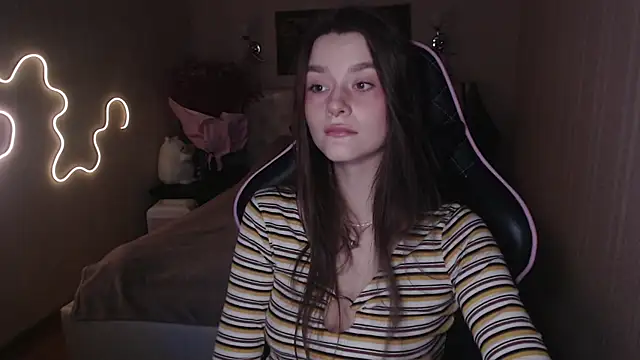 jeann elsaa online show from December 1, 11:36 pm