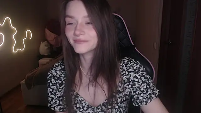 jeann elsaa online show from December 28, 1:18 am