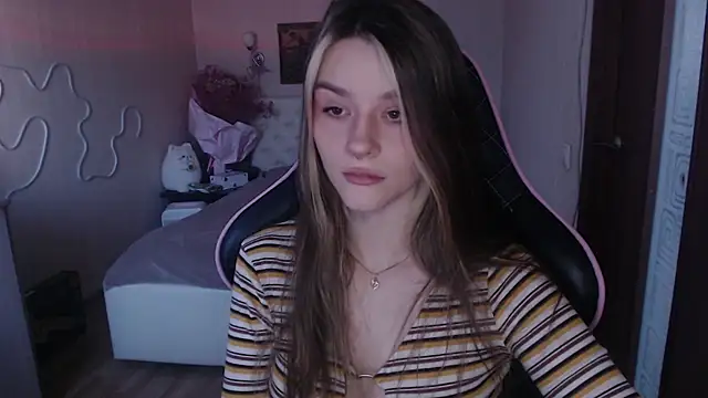 jeann elsaa online show from March 16, 3:47 am