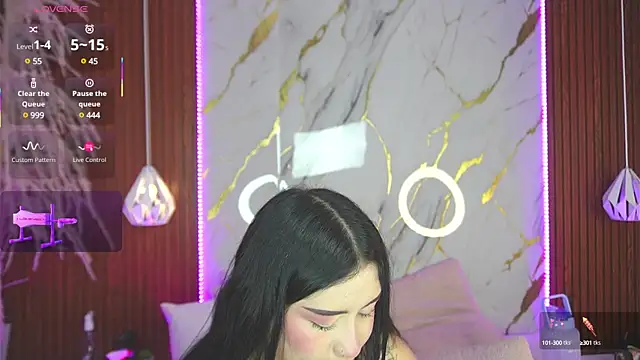 haylie  online show from February 8, 5:18 am