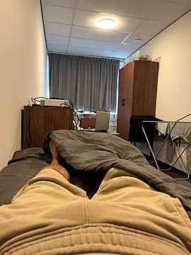 mihaixxx1 online show from September 27, 1:49 pm