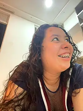 Snapshot of KimyTekashi_ chatting on September 24, 1:31 am KimyTekashi online show from September 24, 1:31 am