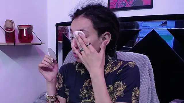 Snapshot of ORIANNA_BODMOD chatting on December 31, 5:33 am ORIANNA BODMOD online show from December 31, 5:33 am