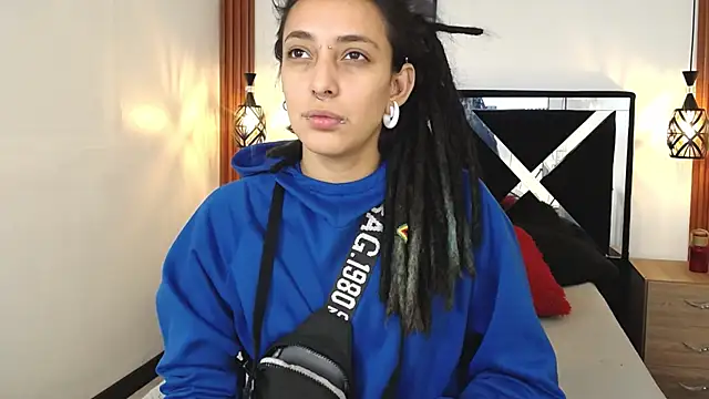 Snapshot of ORIANNA_BODMOD chatting on December 13, 8:14 pm ORIANNA BODMOD online show from December 13, 8:14 pm