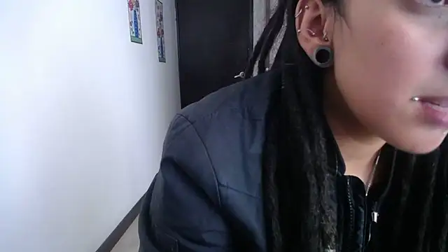 Snapshot of ORIANNA_BODMOD chatting on May 11, 8:39 pm ORIANNA BODMOD online show from May 11, 8:39 pm