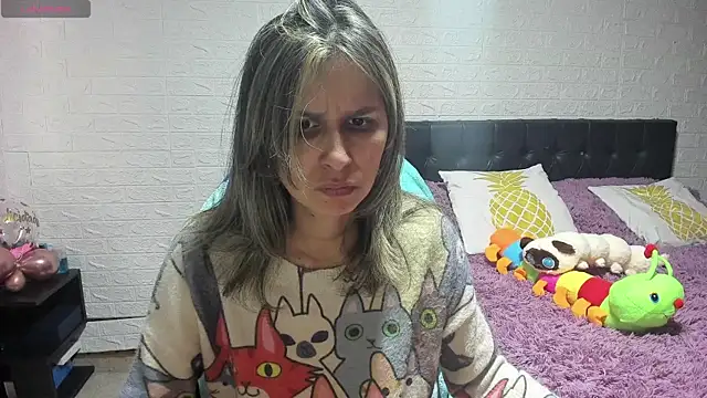 Snapshot of lauren_ashlee chatting on February 25, 2:22 pm lauren ashlee online show from February 25, 2:22 pm