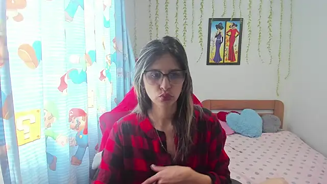 Snapshot of lauren_ashlee chatting on October 7, 1:30 pm lauren ashlee online show from October 7, 1:30 pm