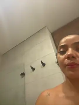 Mariecurl online show from December 14, 5:51 am