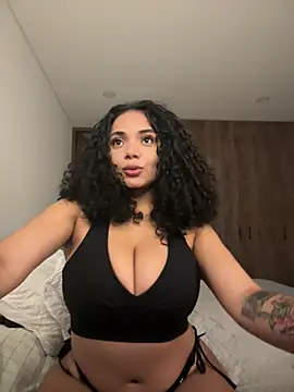 Mariecurl online show from December 14, 2:31 pm