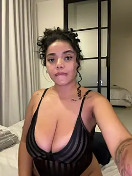 Mariecurl online show from February 16, 3:26 am