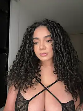 Snapshot of Mariecurl chatting on July 26, 12:30 am Mariecurl online show from July 26, 12:30 am