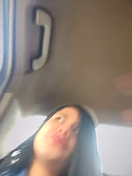 Snapshot of Insane_Issa chatting on December 19, 4:02 pm Insane Issa online show from December 19, 4:02 pm