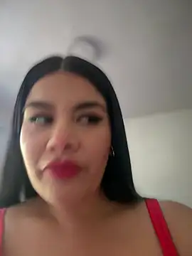 Insane Issa online show from February 17, 7:42 pm