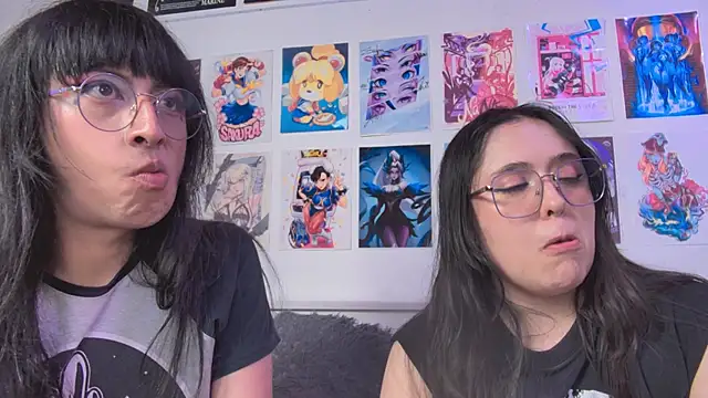 Snapshot of snowblack_ chatting on June 8, 1:28 am snowblack online show from June 8, 1:28 am