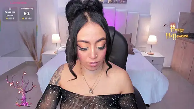 kim thompson 1 online show from October 28, 10:41 am