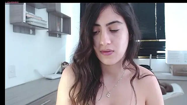 MIYESSI online show from March 14, 7:01 pm