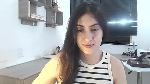 MIYESSI online show from September 24, 7:50 pm