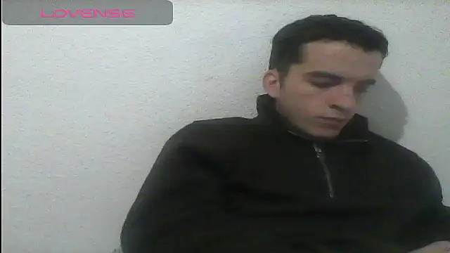 Snapshot of Tombgy07 chatting on December 20, 8:55 pm Tombgy07 online show from December 20, 8:55 pm