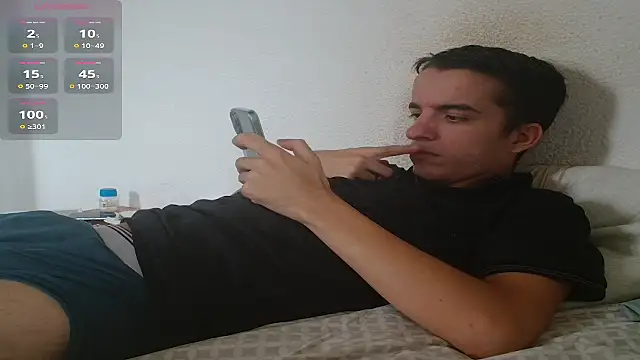 Snapshot of Tombgy07 chatting on September 24, 10:51 am Tombgy07 online show from September 24, 10:51 am