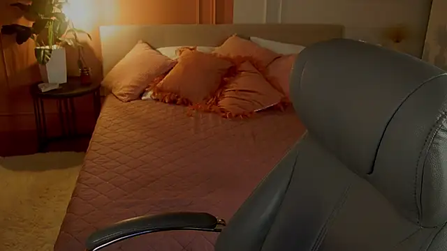 anita blairr online show from November 28, 12:57 am