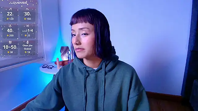 Snapshot of tati_cardenas chatting on June 22, 2:24 am tati cardenas online show from June 22, 2:24 am