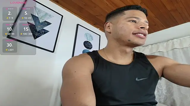 Snapshot of sam_her chatting on November 22, 8:08 pm sam her online show from November 22, 8:08 pm