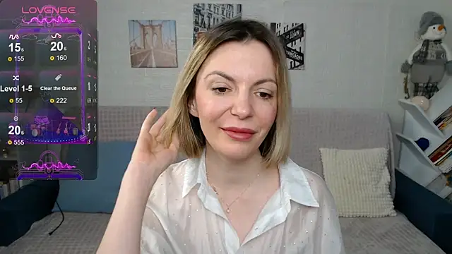 Snapshot of kiramarta chatting on December 18, 4:31 am kiramarta online show from December 18, 4:31 am