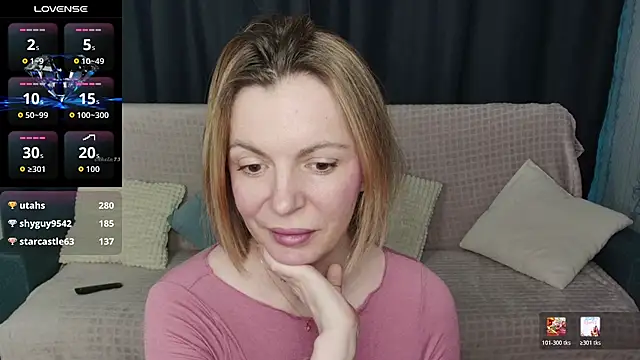 Snapshot of kiramarta chatting on March 6, 3:41 pm kiramarta online show from March 6, 3:41 pm