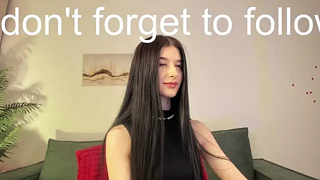 Snapshot of LauraCoy chatting on February 16, 8:22 pm LauraCoy online show from February 16, 8:22 pm