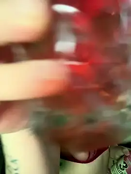 Snapshot of Megan_lu2 chatting on October 25, 3:47 am Megan lu2 online show from October 25, 3:47 am