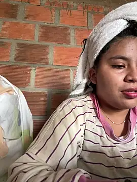 Snapshot of moncerrat_luna chatting on March 4, 8:38 pm moncerrat luna online show from March 4, 8:38 pm