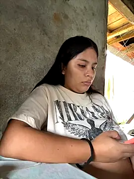 Snapshot of moncerrat_luna chatting on September 25, 8:34 pm moncerrat luna online show from September 25, 8:34 pm