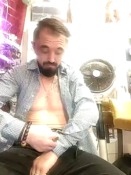 erbod Johnny online show from December 23, 1:03 am