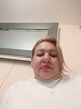 HORNY MATURE25 online show from May 23, 6:01 pm