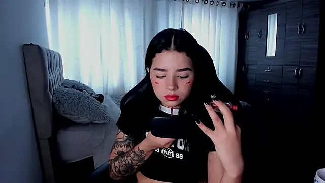 aliice walker  online show from December 2, 3:51 pm