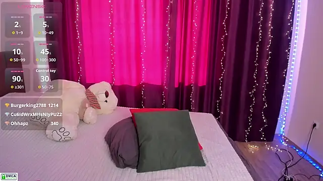 Snapshot of goodnightkitty chatting on June 11, 12:32 am goodnightkitty online show from June 11, 12:32 am