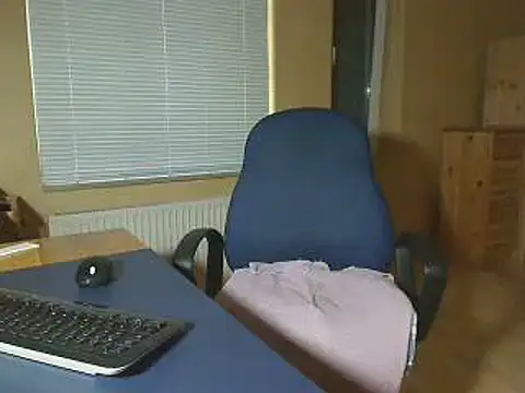 Kyru19633 online show from September 18, 10:06 am