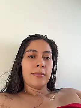 Snapshot of Sophie__Foxxx chatting on May 11, 9:45 pm Sophie Foxxx online show from May 11, 9:45 pm