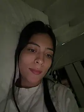 Snapshot of Sophie__Foxxx chatting on July 13, 2:42 pm Sophie Foxxx online show from July 13, 2:42 pm