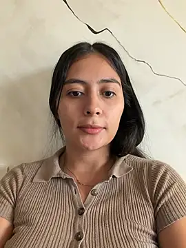 Snapshot of Sophie__Foxxx chatting on July 14, 7:30 pm Sophie Foxxx online show from July 14, 7:30 pm