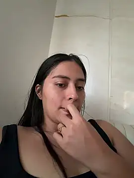 Snapshot of Sophie__Foxxx chatting on July 28, 11:15 pm Sophie Foxxx online show from July 28, 11:15 pm