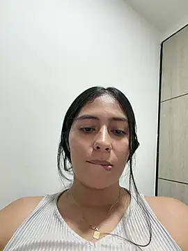 Snapshot of Sophie__Foxxx chatting on July 30, 12:53 am Sophie Foxxx online show from July 30, 12:53 am