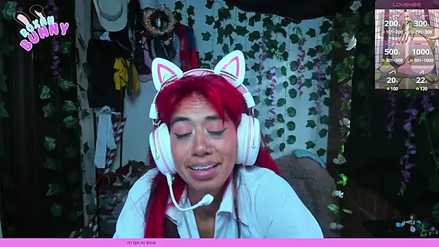 Roxanbunny1 online show from March 7, 12:58 am