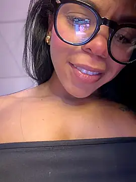 Snapshot of Charly_ chatting on June 17, 3:42 am Charly online show from June 17, 3:42 am