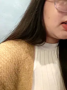 ANNELIESE  online show from February 25, 1:50 pm